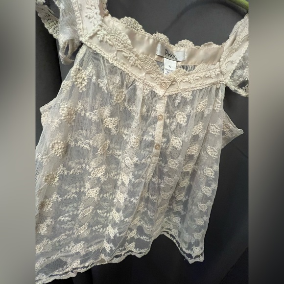 Pinky Boho Ivory Lace Sheer Top - Picture 6 of 9